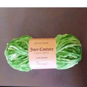 Juicy Couture Luxe Velour Yarn, Shadow Lime Green, Bulky (5) Yarn, 3.5oz 107yds